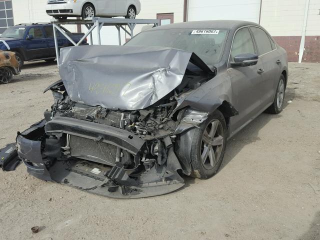 1VWAT7A34FC085829 - 2015 VOLKSWAGEN PASSAT S ნაცრისფერი ფოტო 2