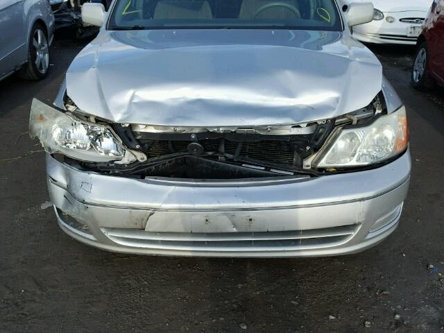 4T1BF28B11U154926 - 2001 TOYOTA AVALON XL SILVER photo 9