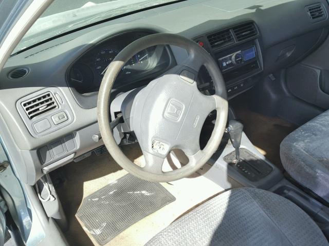 2HGEJ6615YH531550 - 2000 HONDA CIVIC BASE GREEN photo 9