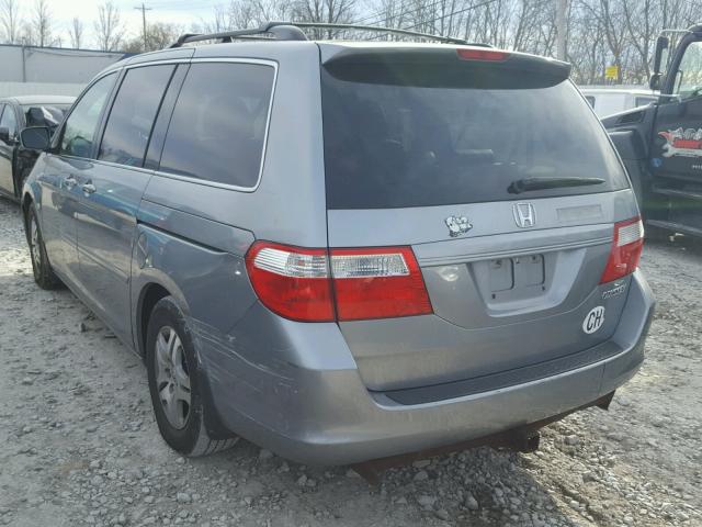 5FNRL38665B060401 - 2005 HONDA ODYSSEY EX SILVER photo 3