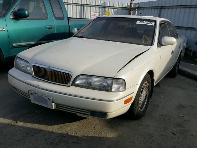 JNKNG01D5SM306625 - 1995 INFINITI Q45 WHITE photo 2