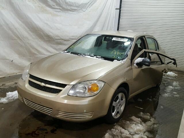 1G1AK55F167829029 - 2006 CHEVROLET COBALT LS GOLD photo 2