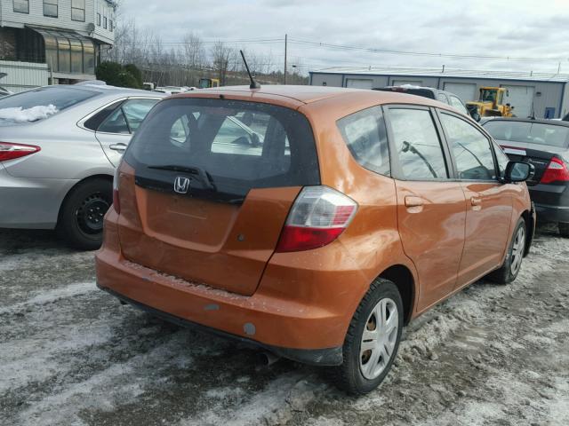 JHMGE88209S074460 - 2009 HONDA FIT ORANGE photo 4