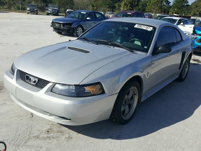 1FAFP40432F226569 - 2002 FORD MUSTANG SILVER photo 2