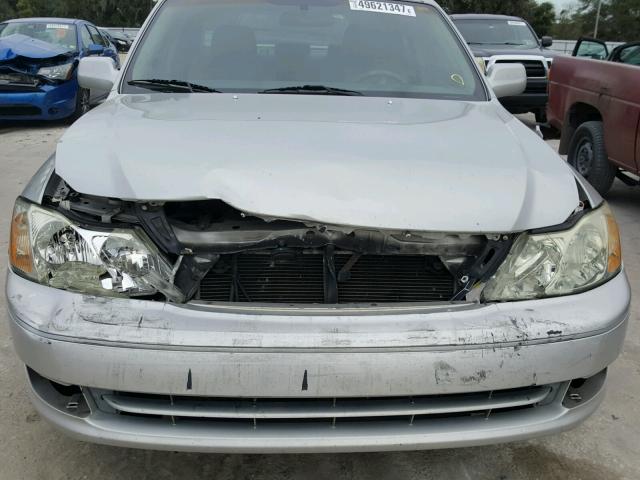 4T1BF28B73U296328 - 2003 TOYOTA AVALON XL SILVER photo 9