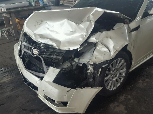 1G6DA5EYXB0167479 - 2011 CADILLAC CTS WHITE photo 9