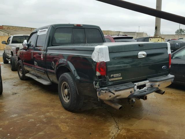 1FTNW20S11EA82827 - 2001 FORD F250 SUPER GREEN photo 3