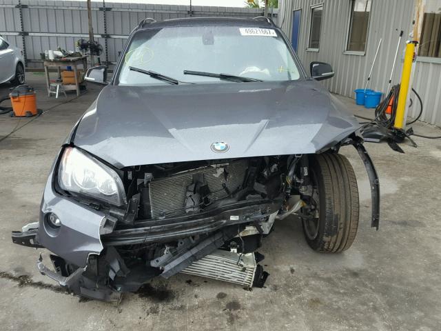 WBAVM1C56FVW57322 - 2015 BMW X1 SDRIVE2 GRAY photo 9