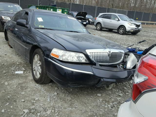 1LNHM82W83Y618465 - 2003 LINCOLN TOWN CAR S BLACK photo 1