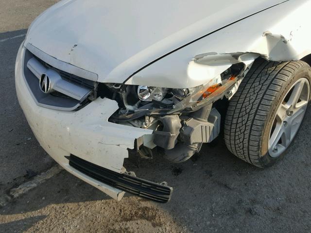 19UUA66226A037839 - 2006 ACURA 3.2TL WHITE photo 9