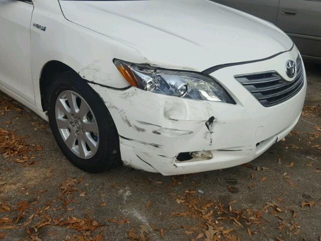 JTNBB46K973008508 - 2007 TOYOTA CAMRY NEW WHITE photo 9