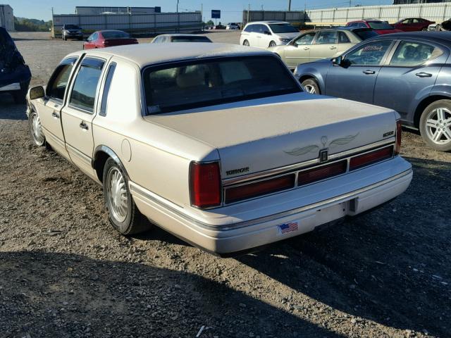 1LNLM83W3TY626837 - 1996 LINCOLN TOWN CAR C TAN photo 3