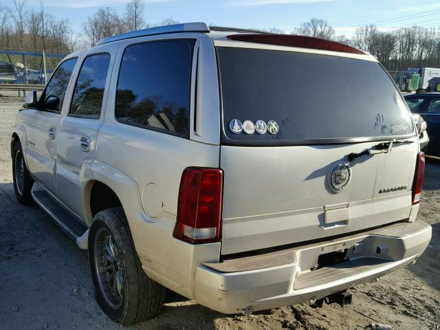 1GYEK63N33R256976 - 2003 CADILLAC ESCALADE L CREAM photo 3