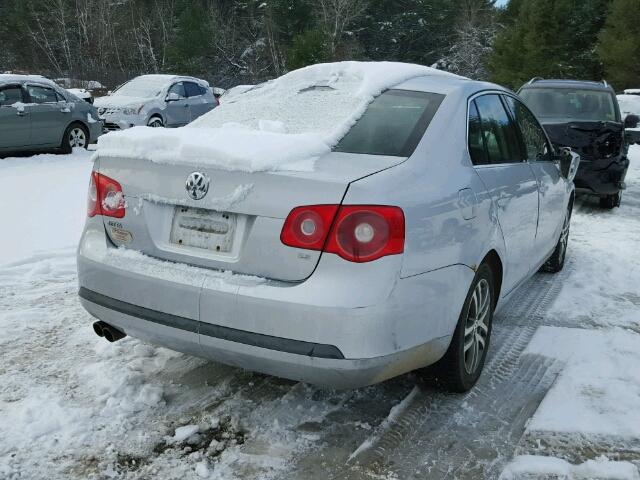 3VWSG71K66M718085 - 2006 VOLKSWAGEN JETTA 2.5 SILVER photo 4