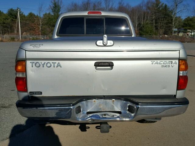 5TEHN72N94Z394402 - 2004 TOYOTA TACOMA DOU SILVER photo 9