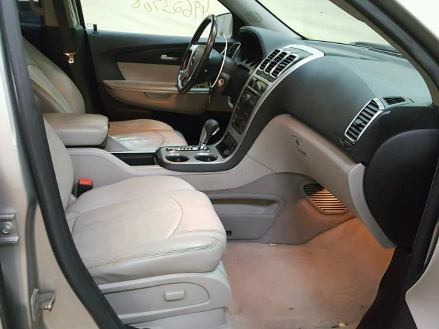 1GKER237X8J294520 - 2008 GMC ACADIA SLT 银色 照片 5