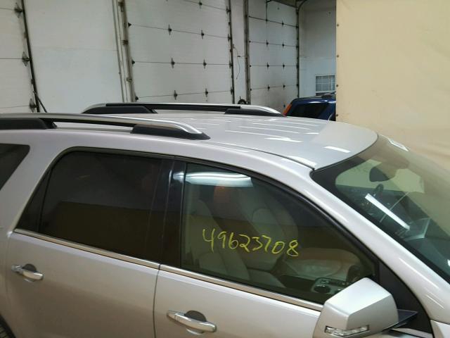 1GKER237X8J294520 - 2008 GMC ACADIA SLT 银色 照片 9