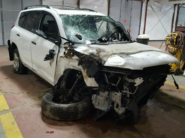 JTMBD33V865014102 - 2006 TOYOTA RAV4 WHITE photo 1