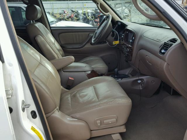 5TDBT48A03S140846 - 2003 TOYOTA SEQUOIA LI WHITE photo 5