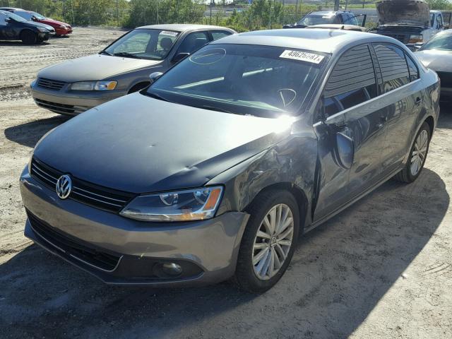 3VWLX7AJ4BM337471 - 2011 VOLKSWAGEN JETTA SEL GRAY photo 2