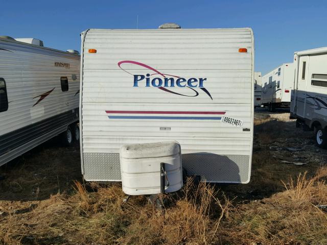 1EB1T232436002760 - 2003 FLET PIONEER WHITE photo 9