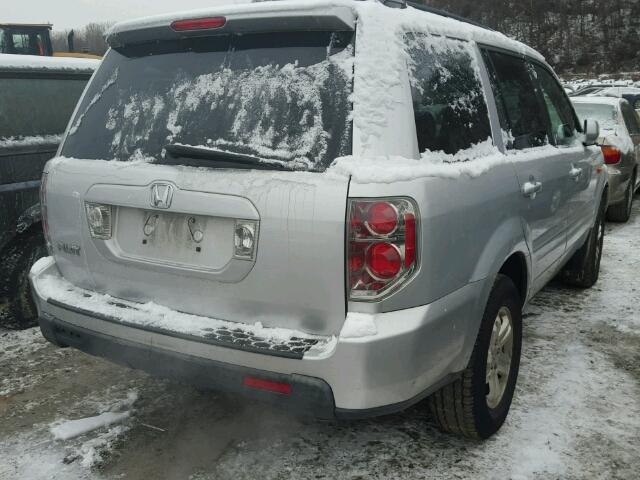 5FNYF28238B027144 - 2008 HONDA PILOT VP SILVER photo 4