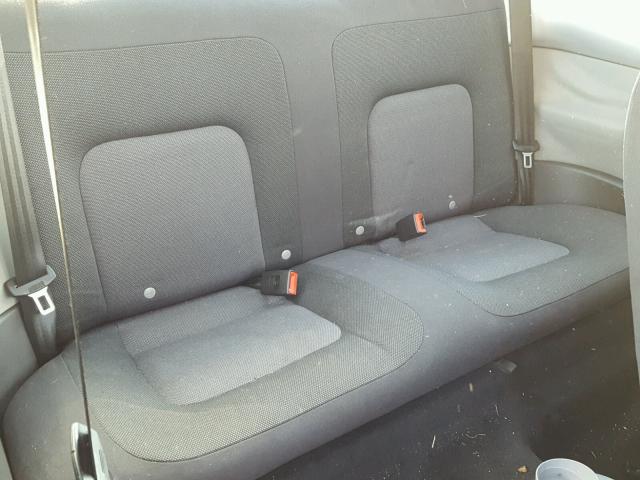 3VWBR31C84M417911 - 2004 VOLKSWAGEN NEW BEETLE 银色 照片 6