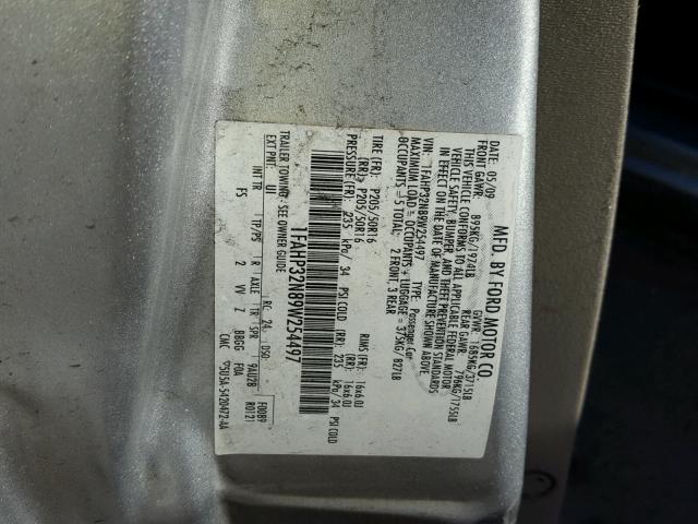 1FAHP32N89W254497 - 2009 FORD FOCUS SE SILVER photo 10