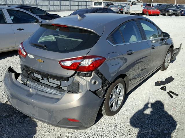 3G1BE6SM5HS583661 - 2017 CHEVROLET CRUZE LT GRAY photo 4