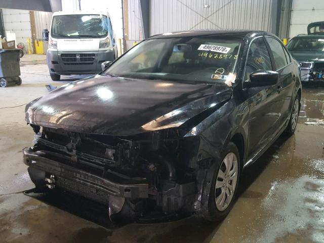 3VW2K7AJ0DM228910 - 2013 VOLKSWAGEN JETTA BASE BLACK photo 2