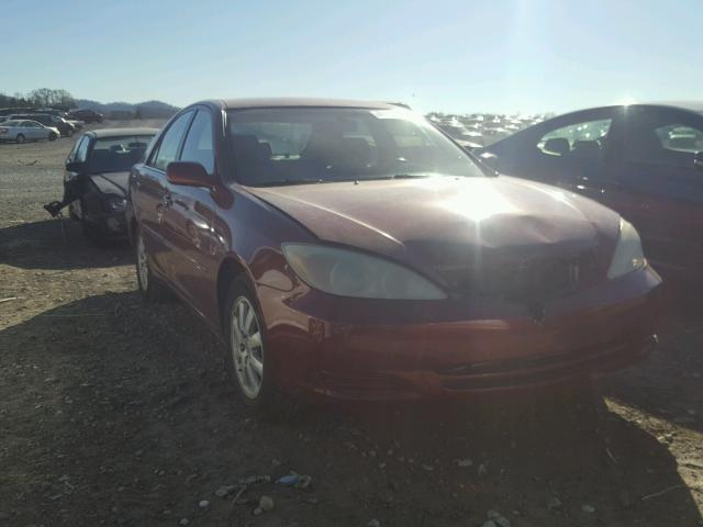 4T1BF32K22U031460 - 2002 TOYOTA CAMRY LE RED photo 1