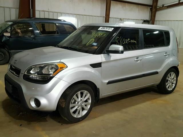 KNDJT2A66C7469485 - 2012 KIA SOUL + SILVER photo 2