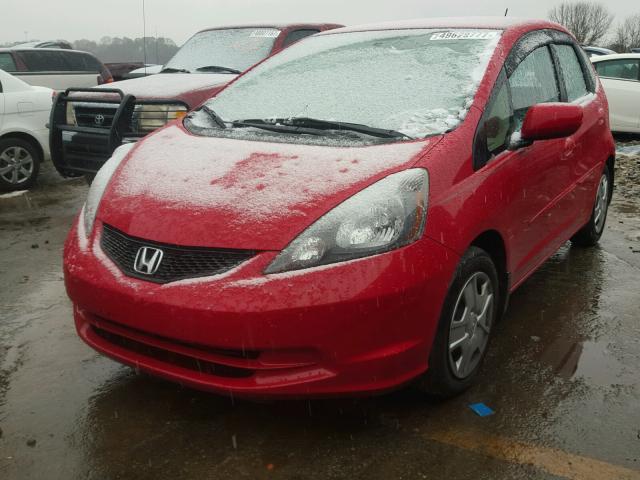 JHMGE8G39DC077516 - 2013 HONDA FIT RED photo 2