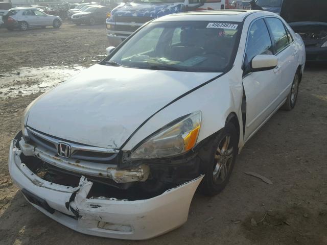 1HGCM56716A121255 - 2006 HONDA ACCORD EX WHITE photo 2