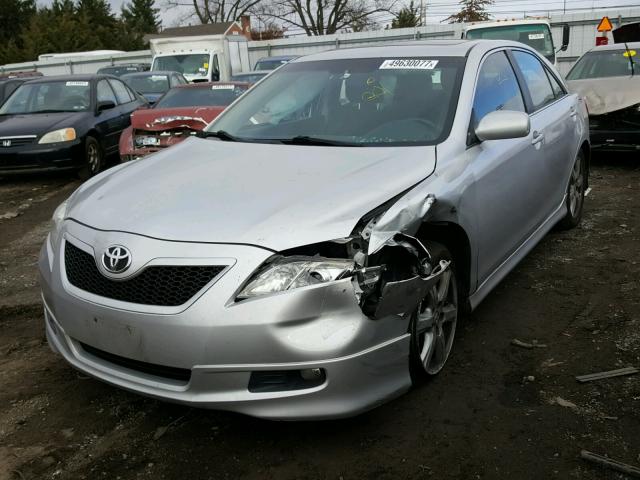 4T1BK46K19U078839 - 2009 TOYOTA CAMRY SE SILVER photo 2