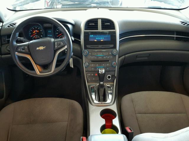 1G11B5SA1DF323471 - 2013 CHEVROLET MALIBU LS შავი ფოტო 9
