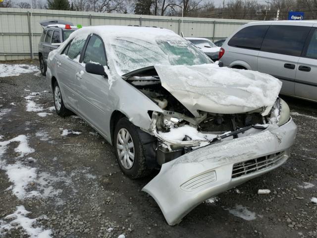 4T1BE32KX5U614723 - 2005 TOYOTA CAMRY LE ვერცხლისფერი ფოტო 1