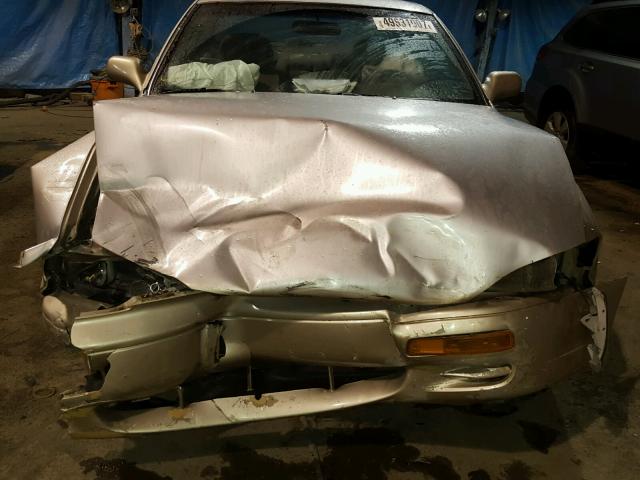 4T1BG12K7TU791757 - 1996 TOYOTA CAMRY DX GOLD photo 9