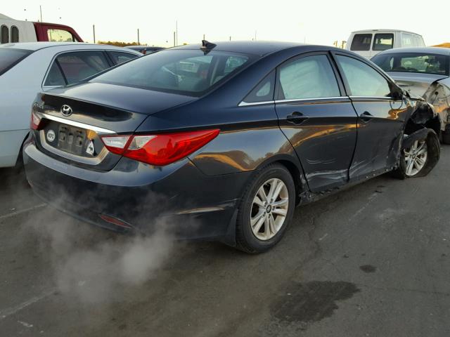 5NPEB4AC5DH789240 - 2013 HYUNDAI SONATA GLS BLUE photo 4