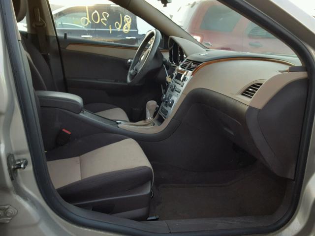 1G1ZC5E11BF284230 - 2011 CHEVROLET MALIBU 1LT 金色 照片 5