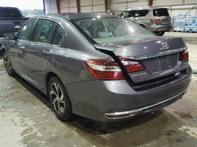 1HGCR2F39HA052539 - 2017 HONDA ACCORD LX GRAY photo 3