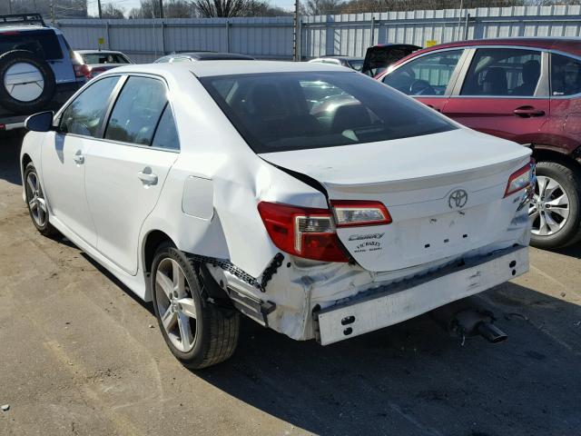 4T1BF1FK9DU210239 - 2013 TOYOTA CAMRY L WHITE photo 3