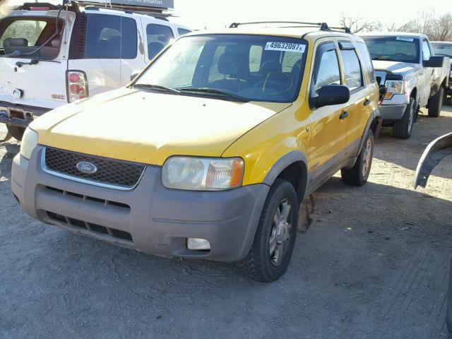 1FMYU04162KD32246 - 2002 FORD ESCAPE XLT YELLOW photo 2