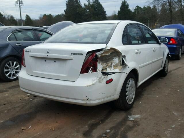 KL5JD56Z98K829506 - 2008 SUZUKI FORENZA BA WHITE photo 4