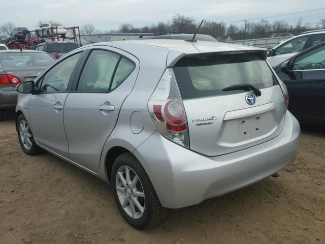 JTDKDTB32D1048668 - 2013 TOYOTA PRIUS C SILVER photo 3