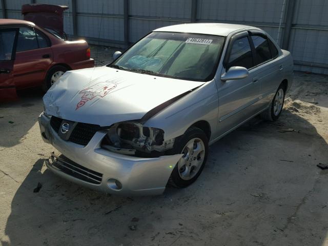 3N1CB51D64L863368 - 2004 NISSAN SENTRA 1.8 SILVER photo 2