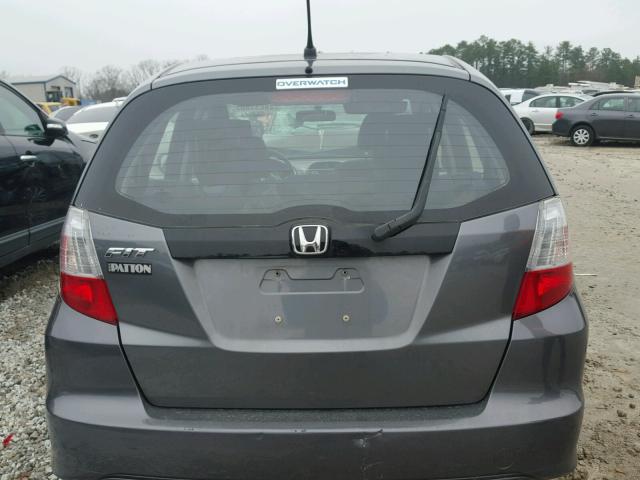 JHMGE8H39DC015368 - 2013 HONDA FIT GRAY photo 9