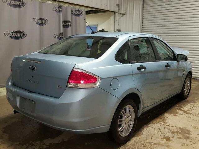 1FAHP35N78W160816 - 2008 FORD FOCUS SE BLUE photo 4