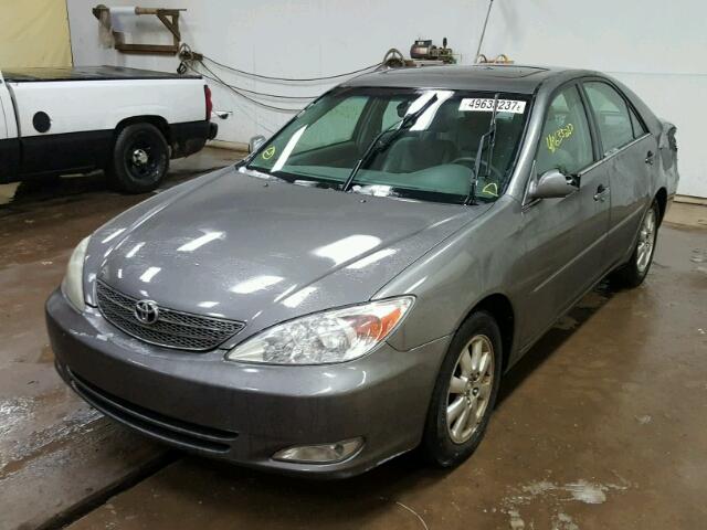 4T1BE30K14U854986 - 2004 TOYOTA CAMRY LE GRAY photo 2