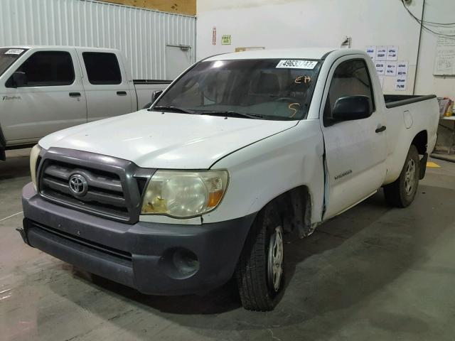 5TENX4CN4AZ712772 - 2010 TOYOTA TACOMA WHITE photo 2